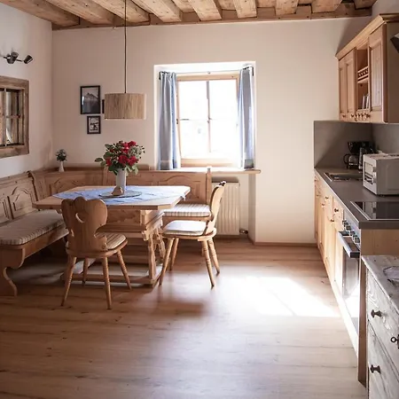 Steinergut Apartment